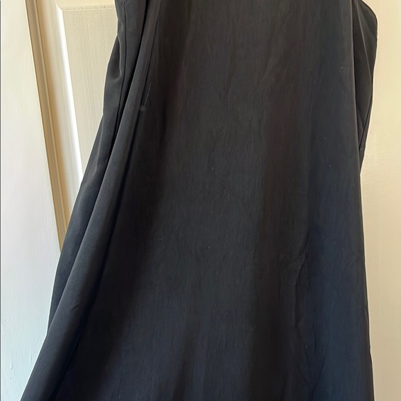 Cooperative Black Scalloped High Neck Sheath Cocktail Mini Dress - Size Medium - Picture 4 of 14